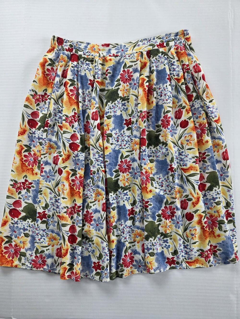 Vintage 90's Sag Harbor Floral Circle Skirt in Red, Blue, Yellow Cottagecore